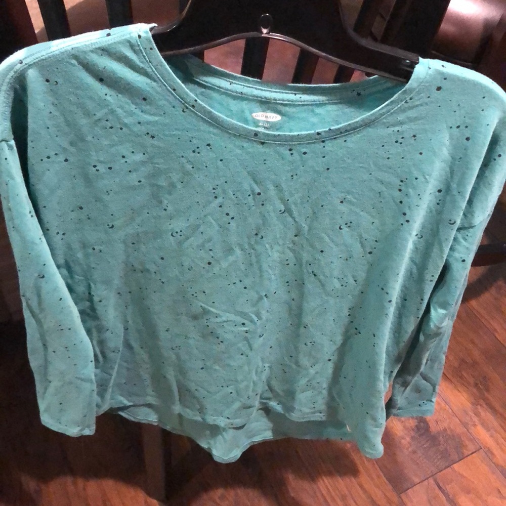 Old navy Tshirt